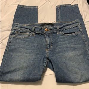 Joe’s Jeans 👖 sz 31 pre-❤️